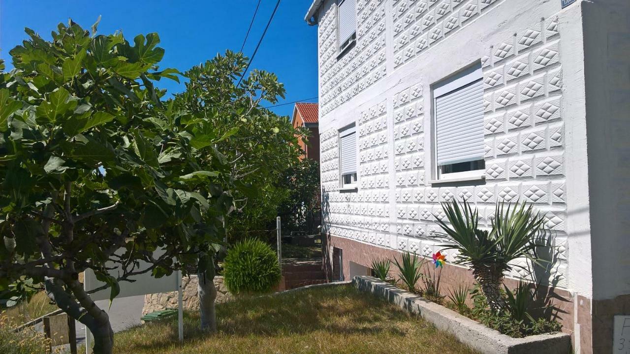 Apartman Pave & Ilija Jr Lopar Esterno foto