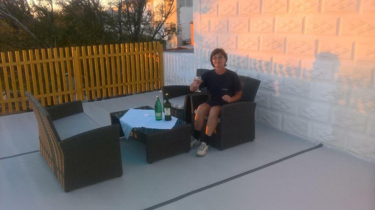 Apartman Pave & Ilija Jr Lopar Esterno foto