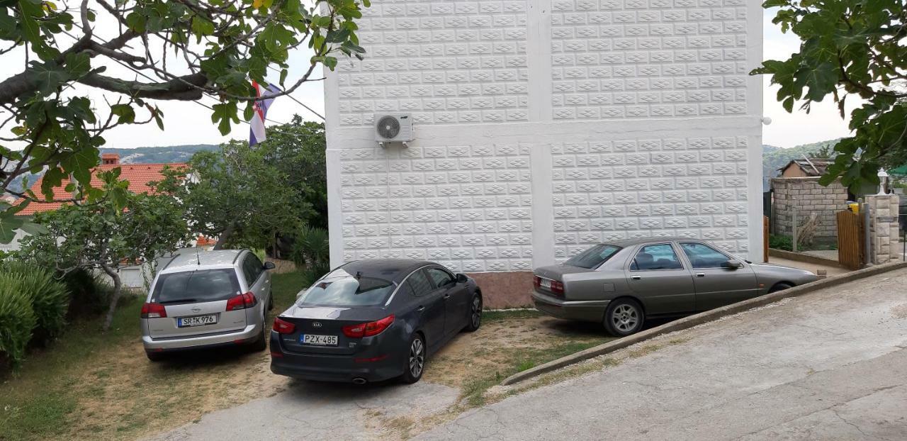 Apartman Pave & Ilija Jr Lopar Esterno foto
